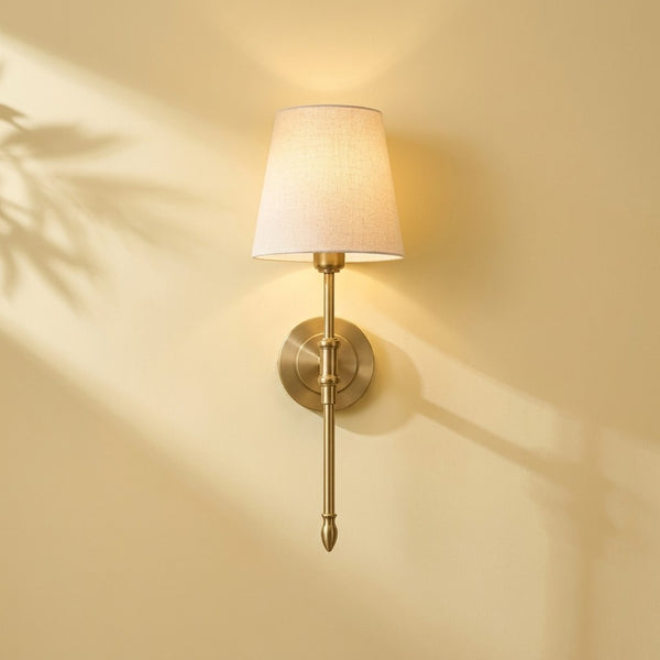 Wandleuchte Schlafzimmer mit Stoffschirm, gold, Landhausstil