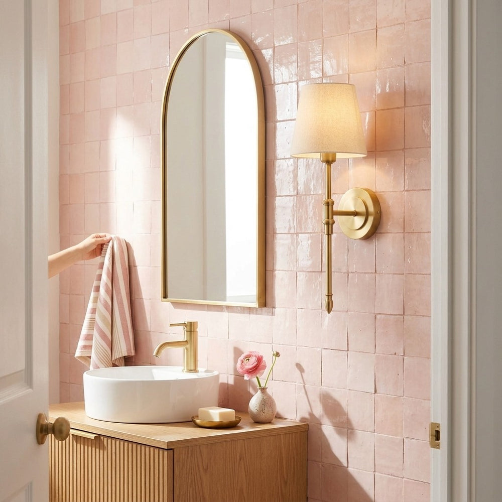 Applique murale chambre abat-jour tissu doré, style campagne - campagne salle de bain zellige rose