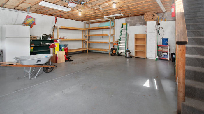 Applique murale garage : choisir, placer et câbler le bon éclairage