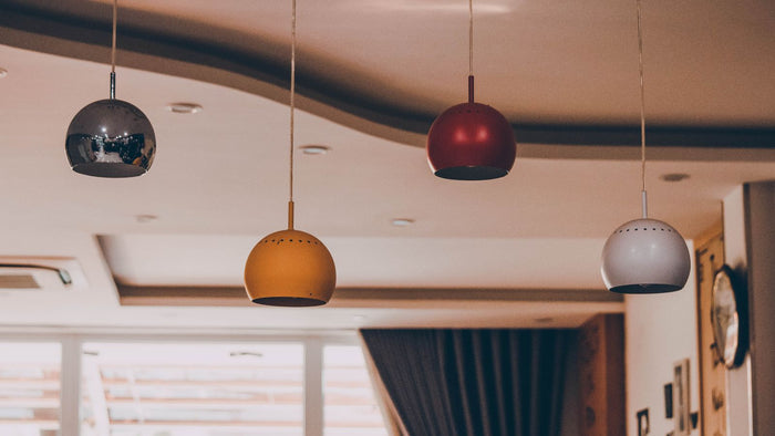 Suspension luminaire : le guide complet pour bien choisir et poser