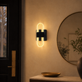 Applique noire dans une entree #noir