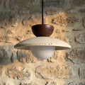 Suspension disque en travertin et bois, salle à manger, Ø 21 cm - disque 06 mur de vieille pierre #noyer