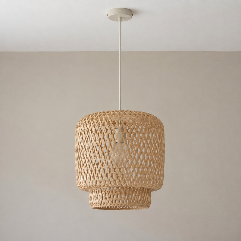 Plafonnier rotin et bambou tissé main, salon, Ø 30 cm - plafonnier bambou eteint vue de face